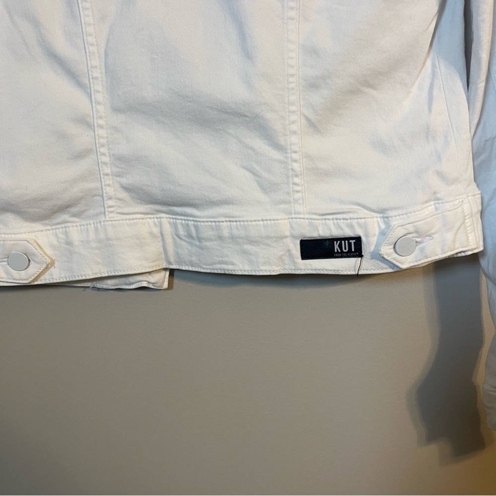 Kut from the Kloth Women's Cream Jean Jacket - Picture 7 of 8